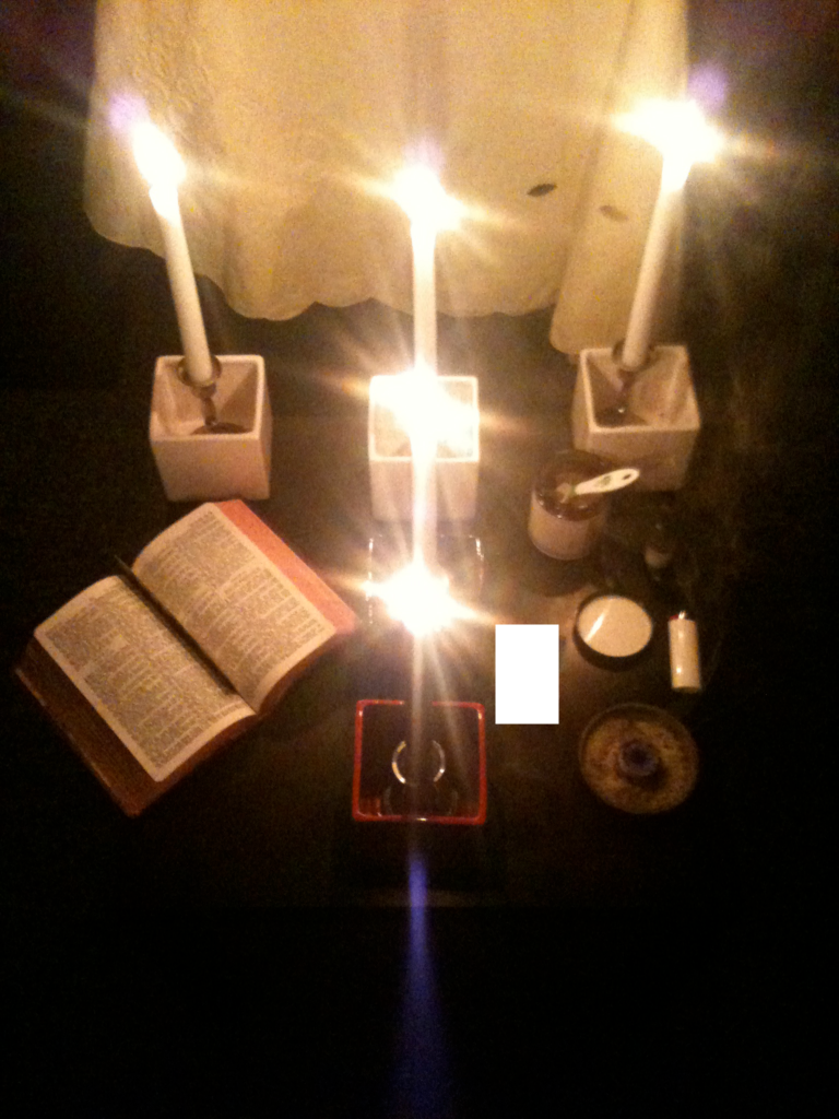 A Closer Look, photos, Conjure Work, conjurework.com sorcery, Hoodoo, witchcraft, Golden Dawn supplies, Uncrossing Ritual