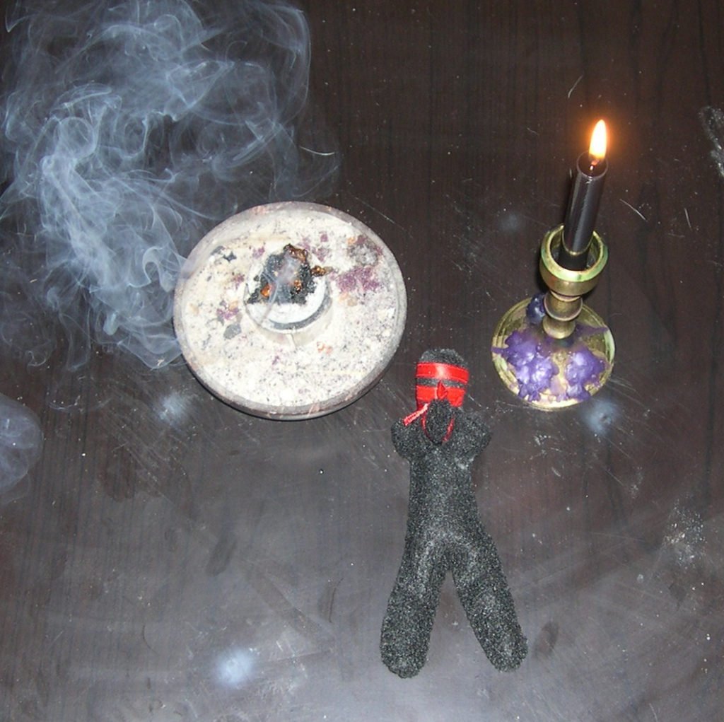 A Closer Look, Photos, Spell for Conjure Coaching Patron, Binding