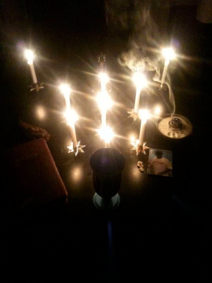 A Closer Look, photos, Conjure Work, conjurework.com sorcery, Hoodoo, witchcraft, Conjure Coaching, magick