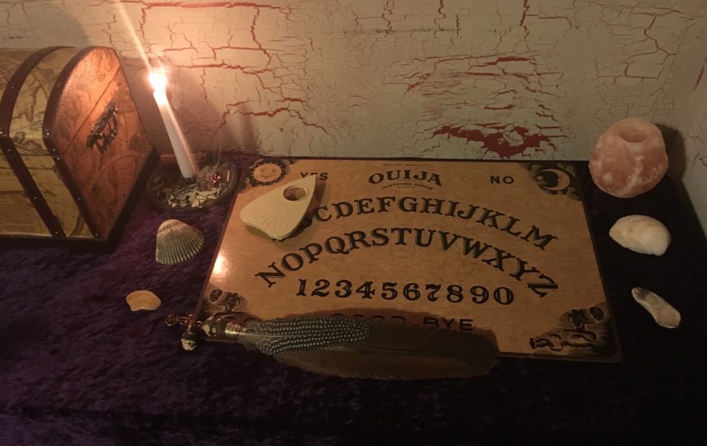 Spirit Board Reading, Ouija, at Conjure Work, sorcery services and supplies