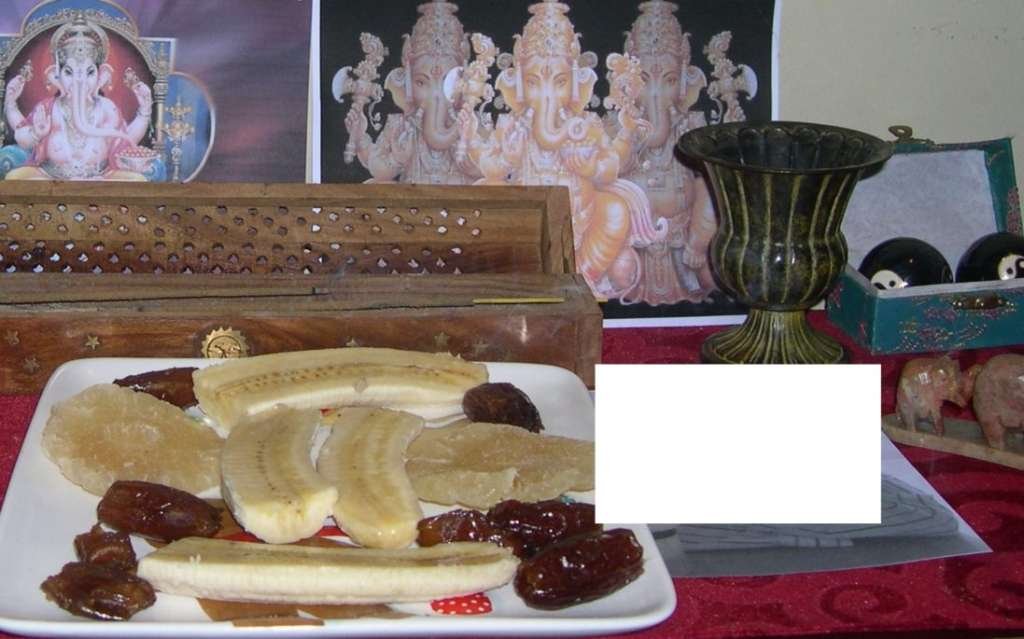 Deluxe style Ganesha, setting, offering, light setting service at Conjure Work