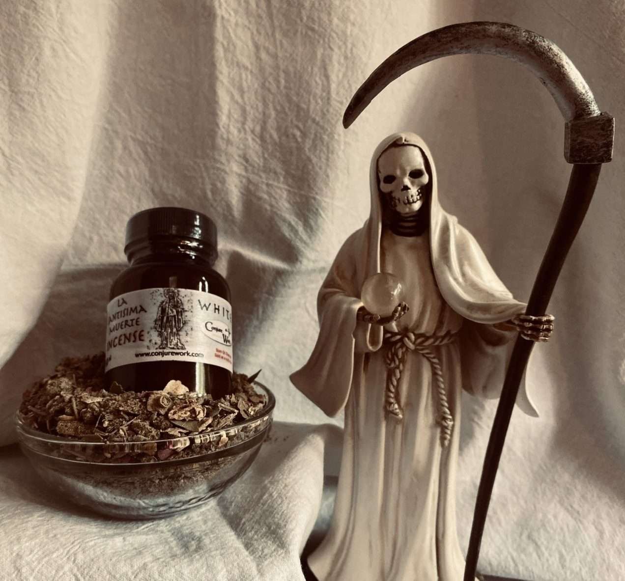 La Santisima Muerte Incense, White