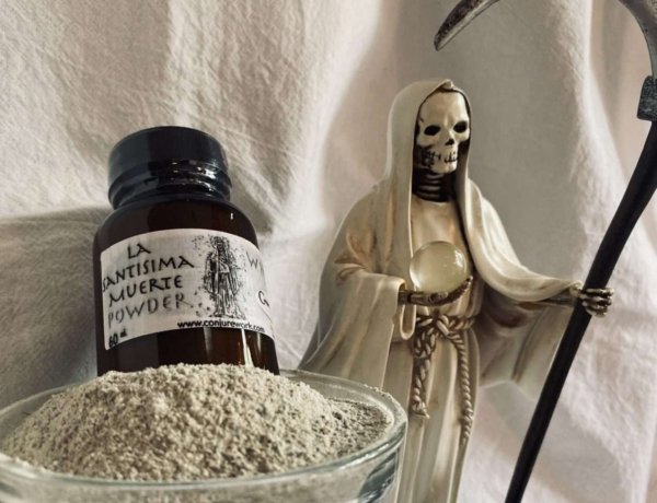 La Santisima Muerte Powder, White