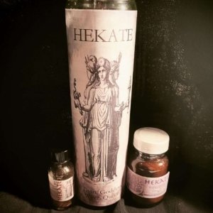 Hekate (Hekate) “seven day” glass, novena candle